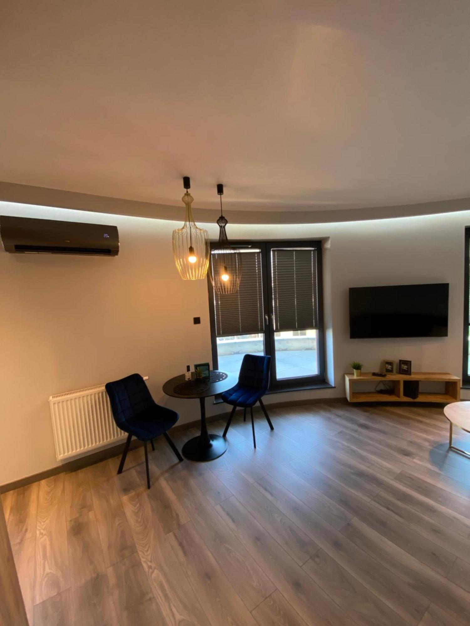 Beautiful And Modern Apartment- Garage- Wislane Tarasy كراكوفيا المظهر الخارجي الصورة