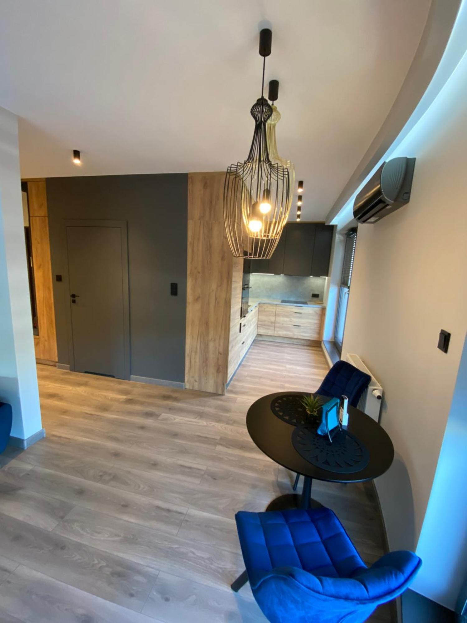 Beautiful And Modern Apartment- Garage- Wislane Tarasy كراكوفيا المظهر الخارجي الصورة