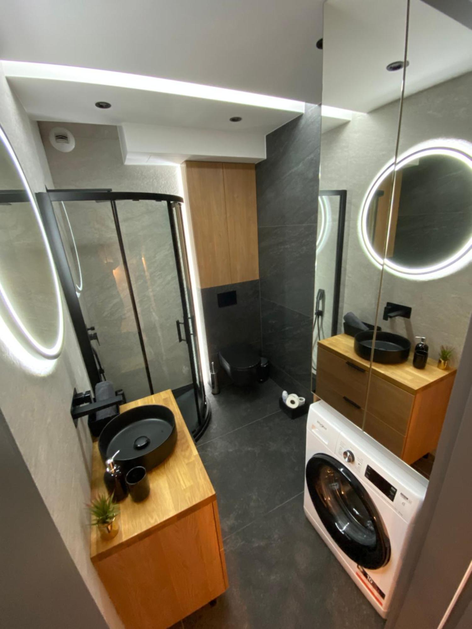 Beautiful And Modern Apartment- Garage- Wislane Tarasy كراكوفيا المظهر الخارجي الصورة
