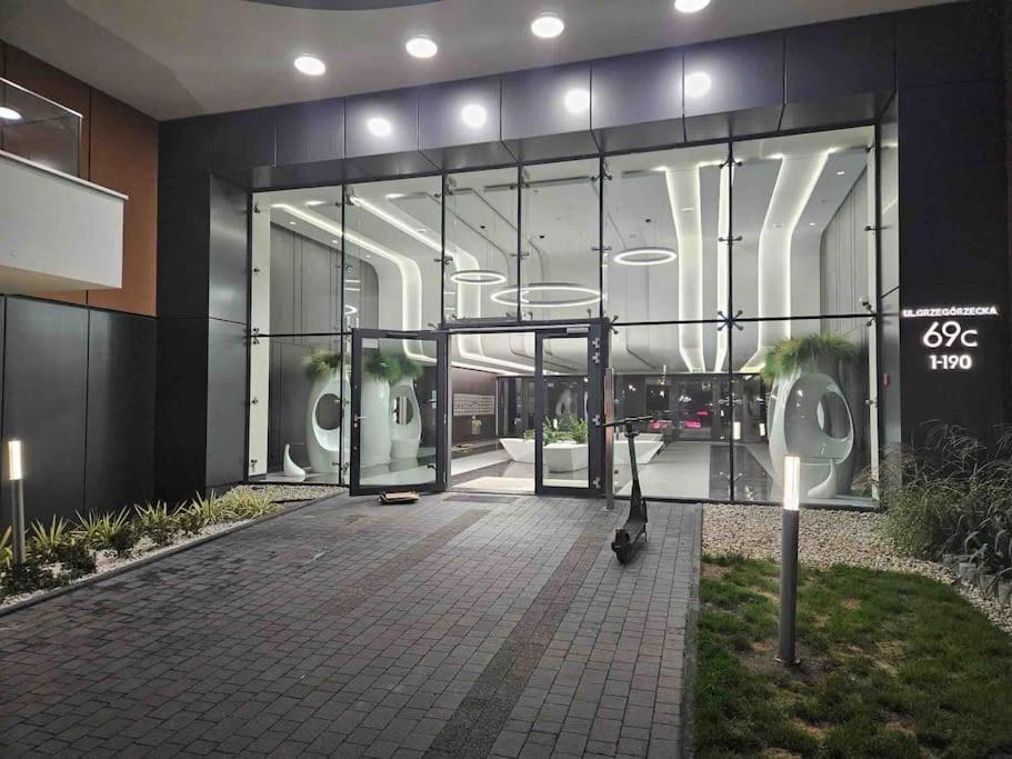 Beautiful And Modern Apartment- Garage- Wislane Tarasy كراكوفيا المظهر الخارجي الصورة